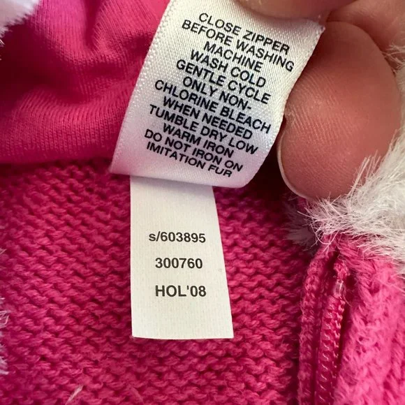 Like NEW Baby GAP Bright Pink Fur Trim Full Zip Sweater Sz 3-6 mon - Picture 4 of 6